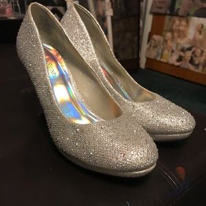Beautiful silver heels